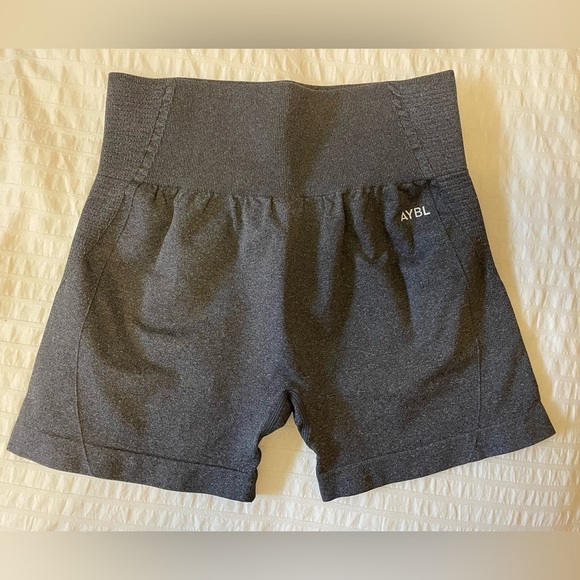AYBL-BALANCE V2 SEAMLESS SHORTS - Picture 3 of 5